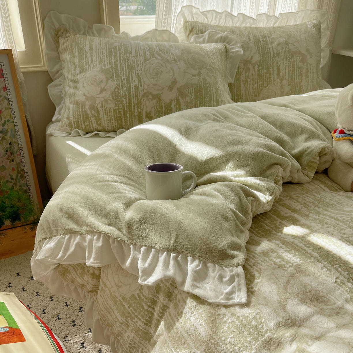 91家纺网 家纺一手货源 找家纺 三朵家纺 2025新款韩系花边雕花绒牛奶绒法莱绒四件套 绿野仙踪