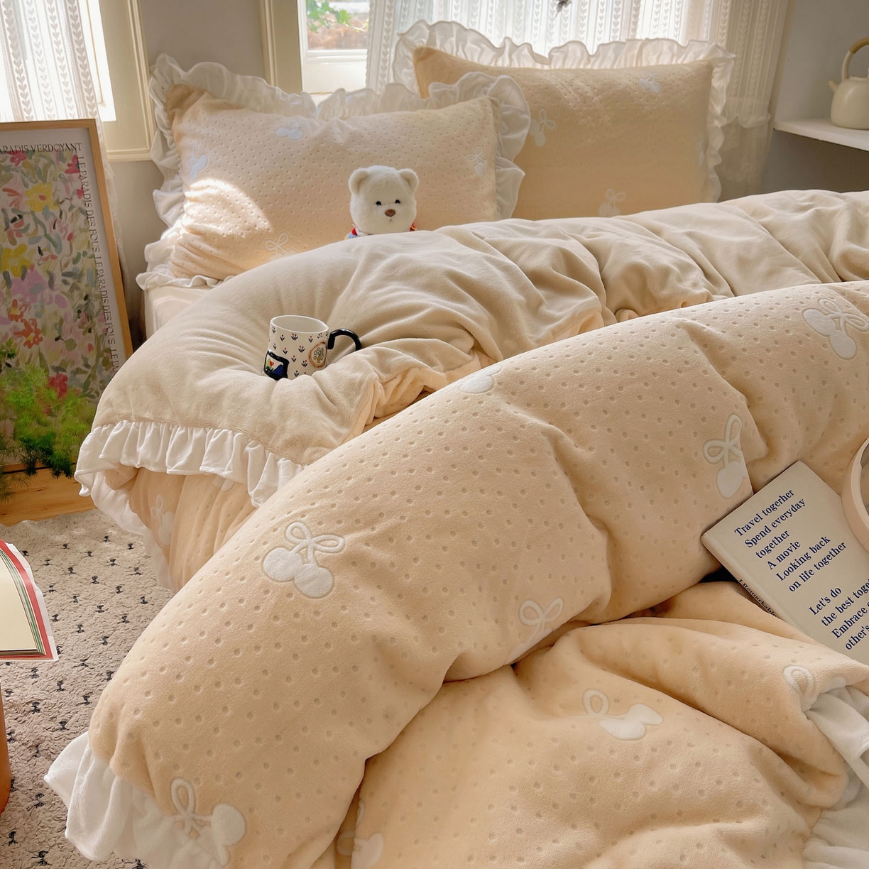 91家纺网 家纺一手货源 找家纺 （总）三朵家纺 2025新款韩系花边雕花绒牛奶绒法莱绒四件套