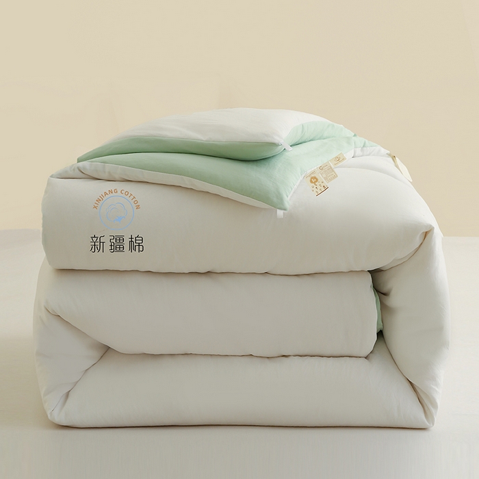 91家纺网 家纺一手货源 找家纺 爱诗诺家纺 2025新款拼色无印风新疆棉花被春秋被夏被四季被被子被芯 白+绿
