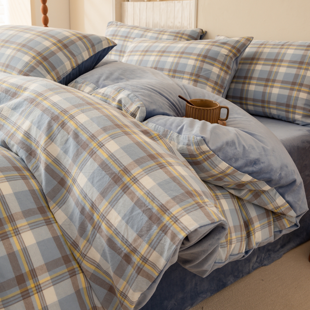 91家纺网 家纺一手货源 找家纺 雯雨家纺 2025新款一面全棉一面牛奶绒可拆洗冬被被子被芯春秋被被子被芯 棉绒-莫尼兰