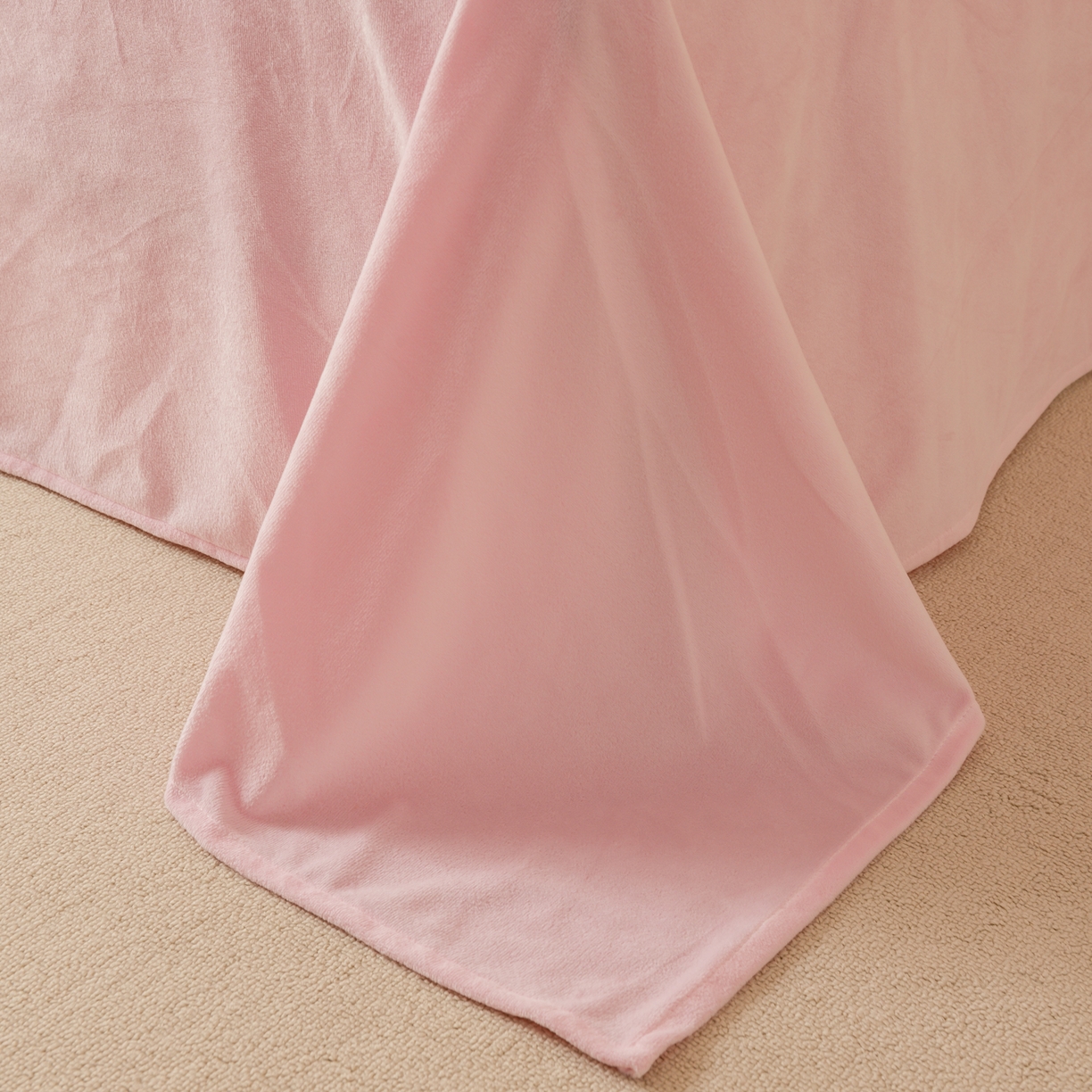 91家纺网 家纺一手货源 找家纺 雯雨家纺 2025新款一面全棉一面牛奶绒可拆洗冬被被子被芯春秋被被子被芯 棉绒-简稀粉