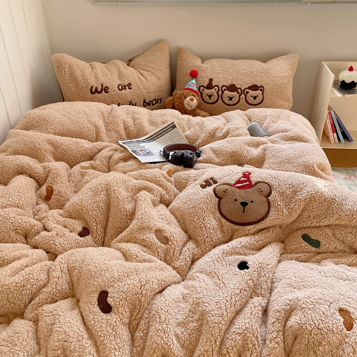 91家纺网 家纺一手货源 找家纺 （总）轻奢坊 2025新款软糯可爱ins韩风羊羔绒毛巾绣四件套