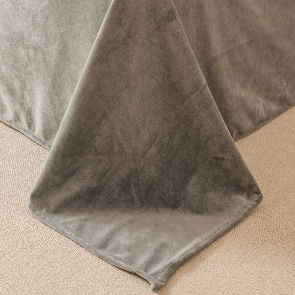 91家纺网 家纺一手货源 找家纺 雯雨家纺 2025新款一面全棉一面牛奶绒可拆洗冬被被子被芯春秋被被子被芯 棉绒-轩尼诗