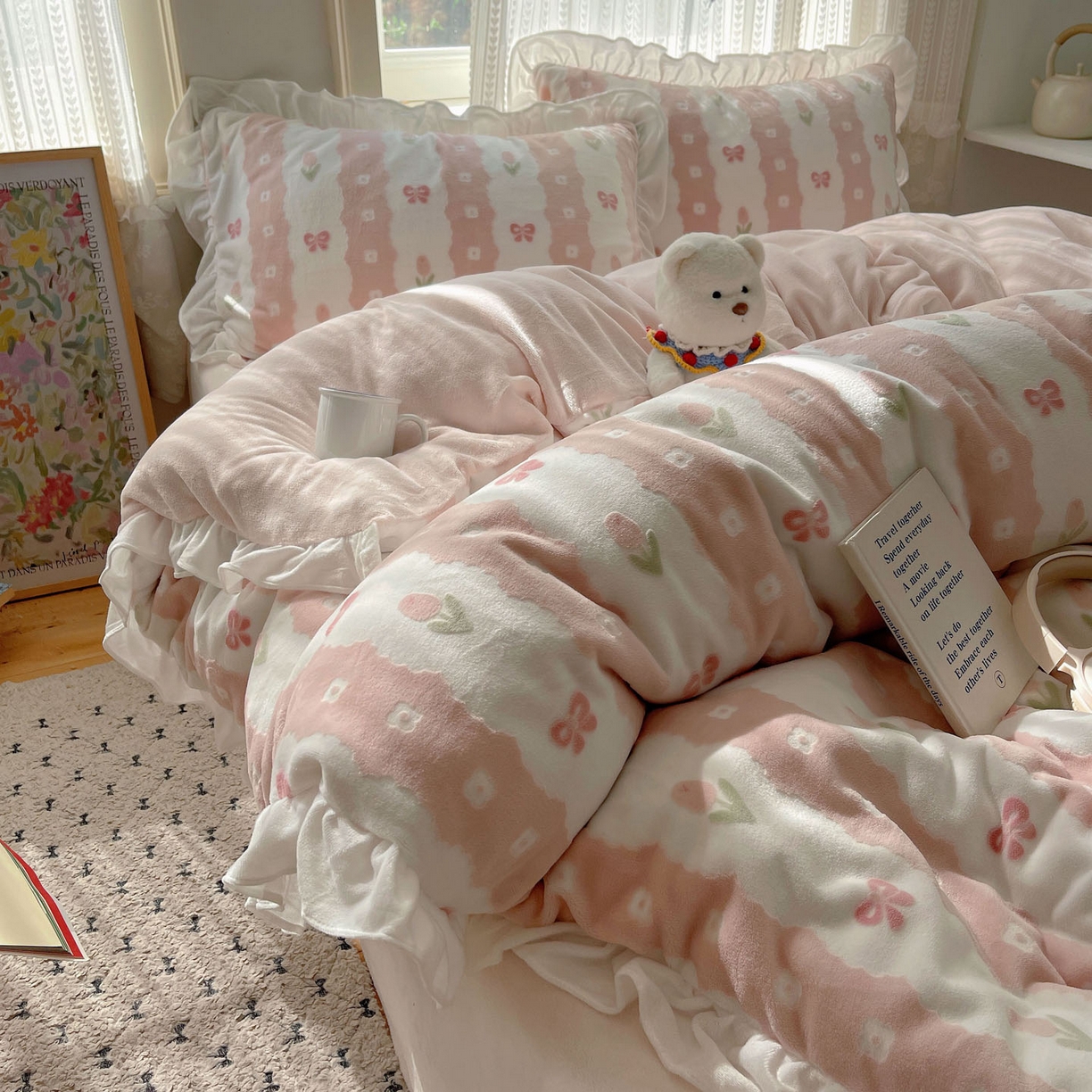 91家纺网 家纺一手货源 找家纺 （总）三朵家纺 2025新款韩系花边雕花绒牛奶绒法莱绒四件套