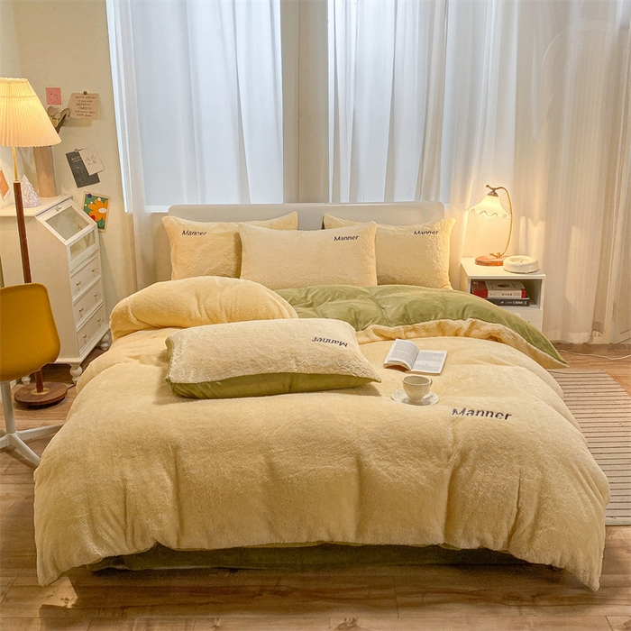 91家纺网 家纺一手货源 找家纺 （总）梦幻之城 2025新款牛奶绒刺绣四件套-凯勒系列A款