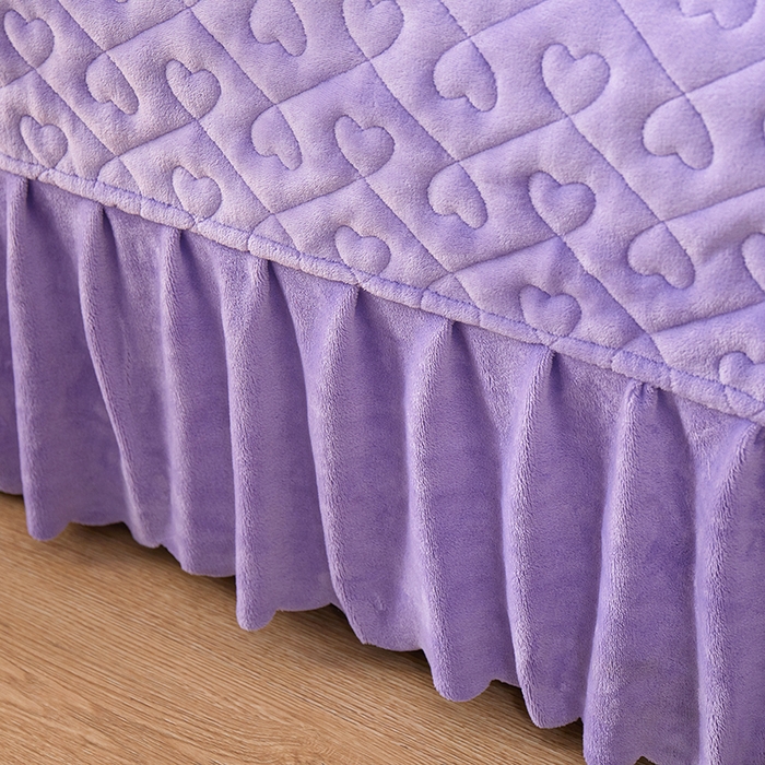 91家纺网 家纺一手货源 找家纺 （总）程百万家纺 2025新款素色婴儿绒四件套蕾丝床盖款牛奶绒四件套