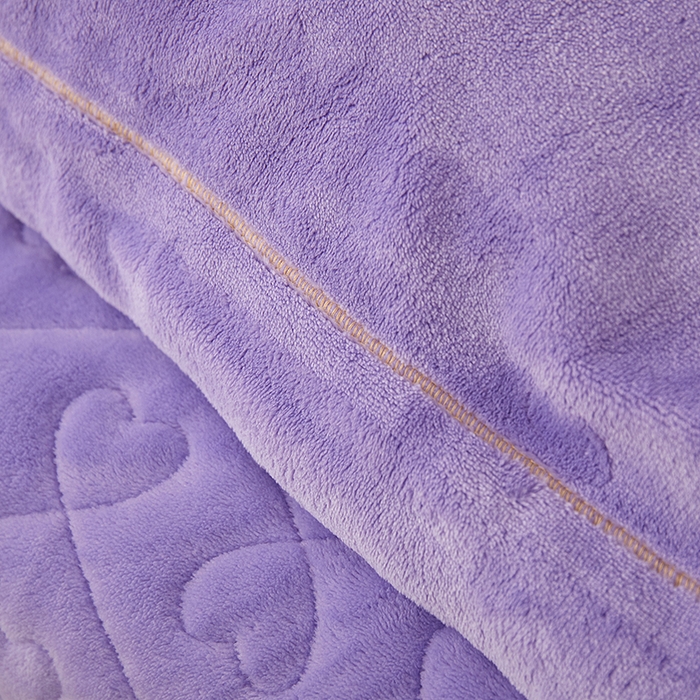 91家纺网 家纺一手货源 找家纺 （总）程百万家纺 2025新款素色婴儿绒四件套蕾丝床盖款牛奶绒四件套