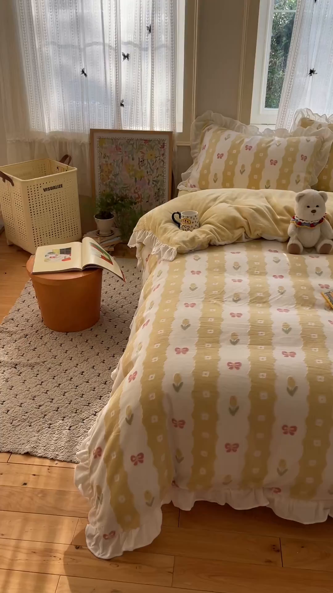 91家纺网 家纺一手货源 找家纺 三朵家纺 2025新款韩系花边雕花绒牛奶绒法莱绒四件套 恋花小经黄