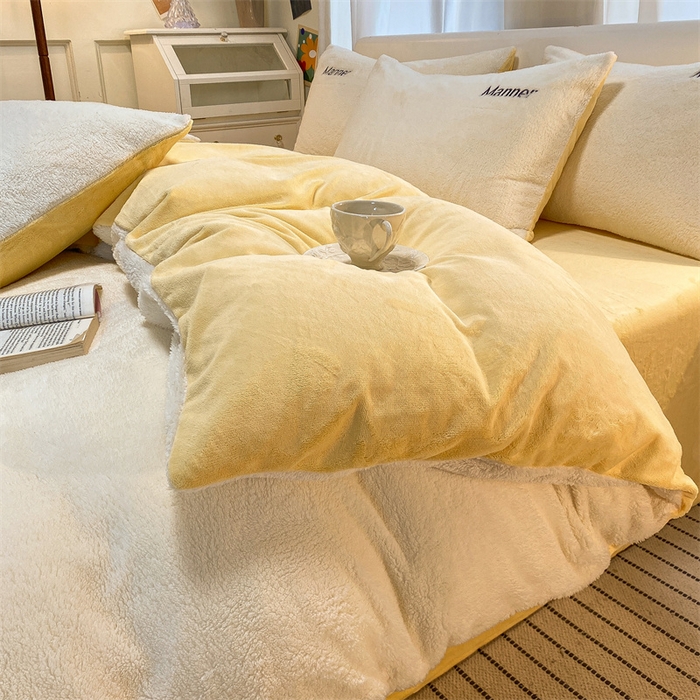 91家纺网 家纺一手货源 找家纺 梦幻之城 2025新款牛奶绒刺绣四件套-凯勒系列A款 凯勒-奶芋色+暖黄