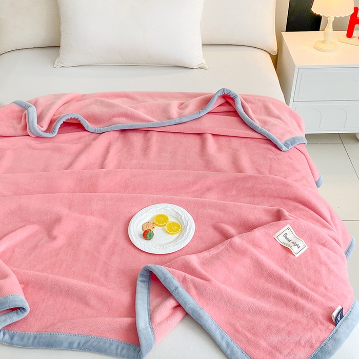 91家纺网 家纺一手货源 找家纺 （总）美伦美焕 2025新款高克重纯色獭獭绒毛毯盖毯