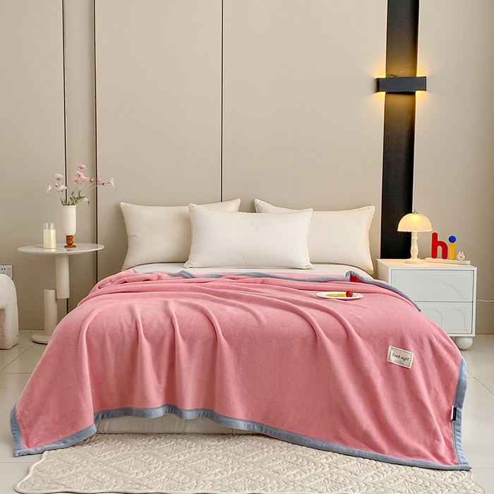 91家纺网 家纺一手货源 找家纺 （总）美伦美焕 2025新款高克重纯色獭獭绒毛毯盖毯