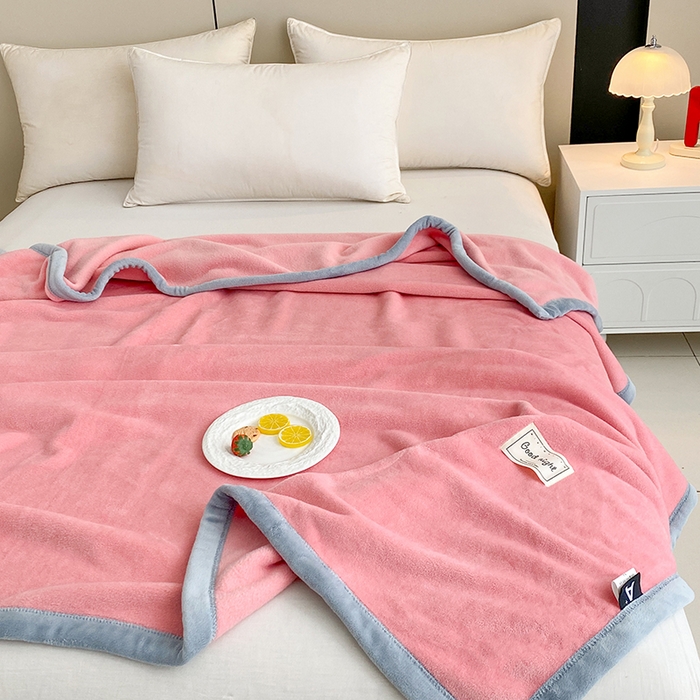 91家纺网 家纺一手货源 找家纺 （总）美伦美焕 2025新款高克重纯色獭獭绒毛毯盖毯