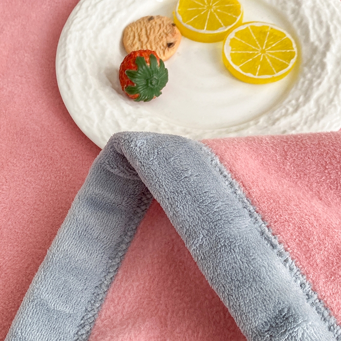 91家纺网 家纺一手货源 找家纺 （总）美伦美焕 2025新款高克重纯色獭獭绒毛毯盖毯