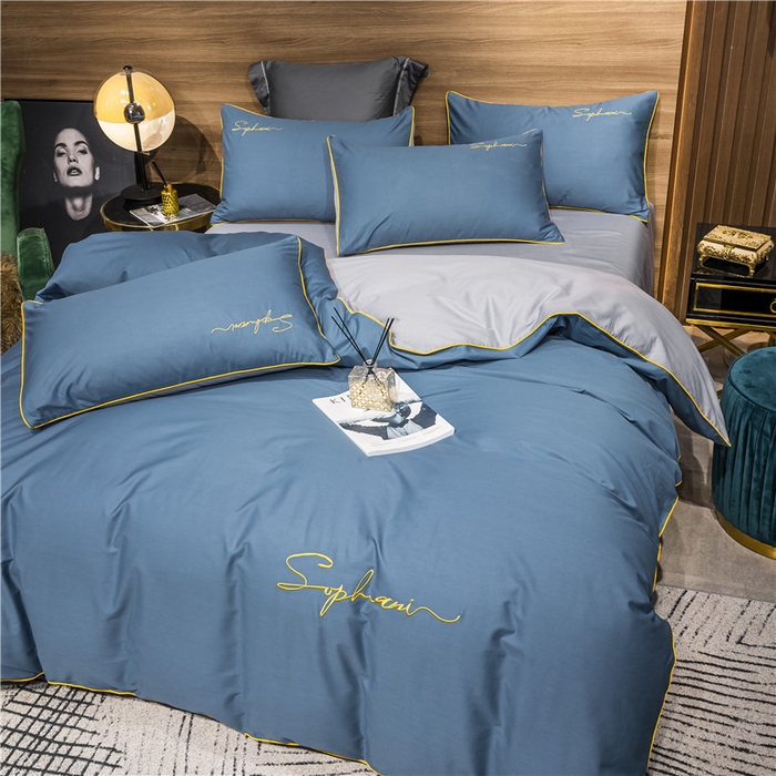 91家纺网 家纺一手货源 找家纺 小叮当家纺仓储工厂店 2025新款(热买家秀不断货)40s贡缎长绒棉纯棉字母款全棉四件套轻奢床上用品 宝兰配浅灰