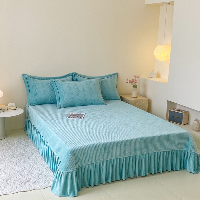 91家纺网 家纺一手货源 找家纺 美伦美焕 2025新款加厚雕花绒床盖款四件套-浅叶 浅叶-蔚蓝