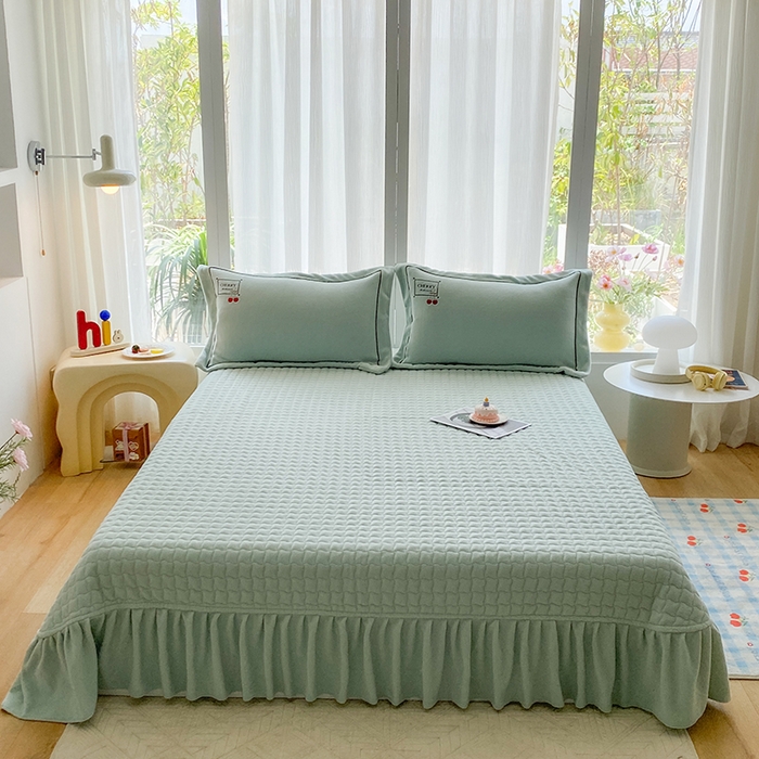 91家纺网 家纺一手货源 找家纺 美伦美焕 2025新款獭獭绒贴布绣床盖款四件套 薄荷绿