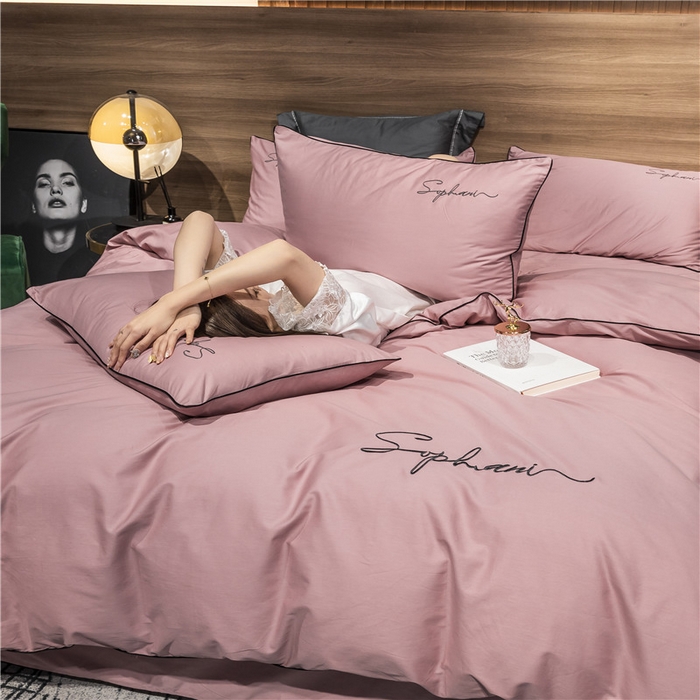 小叮当家纺仓储工厂店 2025新款(热买家秀不断货)40s贡缎长绒棉纯棉字母款全棉四件套轻奢床上用品 豆沙色