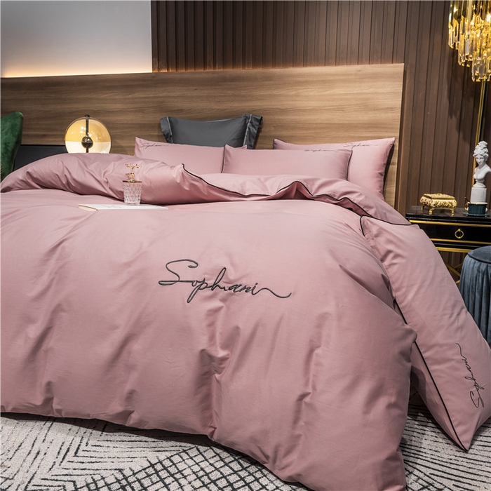 91家纺网 家纺一手货源 找家纺 小叮当家纺仓储工厂店 2025新款(热买家秀不断货)40s贡缎长绒棉纯棉字母款全棉四件套轻奢床上用品 豆沙色