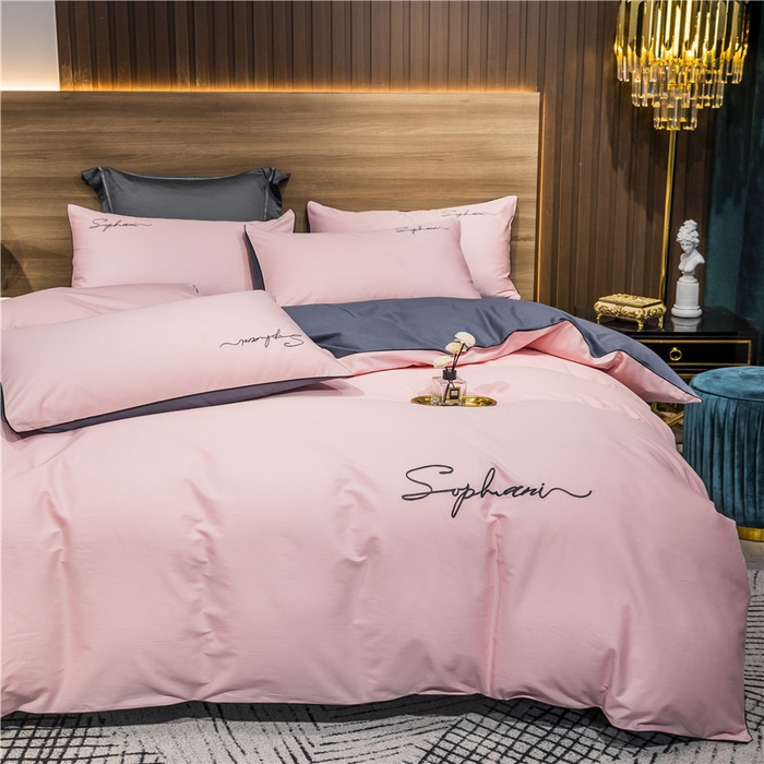 91家纺网 家纺一手货源 找家纺 小叮当家纺仓储工厂店 2025新款(热买家秀不断货)40s贡缎长绒棉纯棉字母款全棉四件套轻奢床上用品 粉玉配灰紫