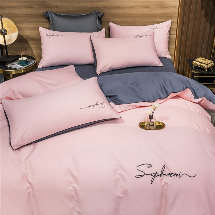 91家纺网 家纺一手货源 找家纺 小叮当家纺仓储工厂店 2025新款(热买家秀不断货)40s贡缎长绒棉纯棉字母款全棉四件套轻奢床上用品 粉玉配灰紫