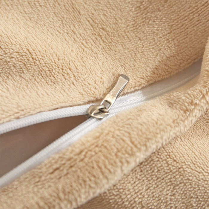 91家纺网 家纺一手货源 找家纺 梦幻之城 2025新款牛奶绒刺绣四件套-安克斯绒A款 安克斯绒-宾利蓝+香槟色