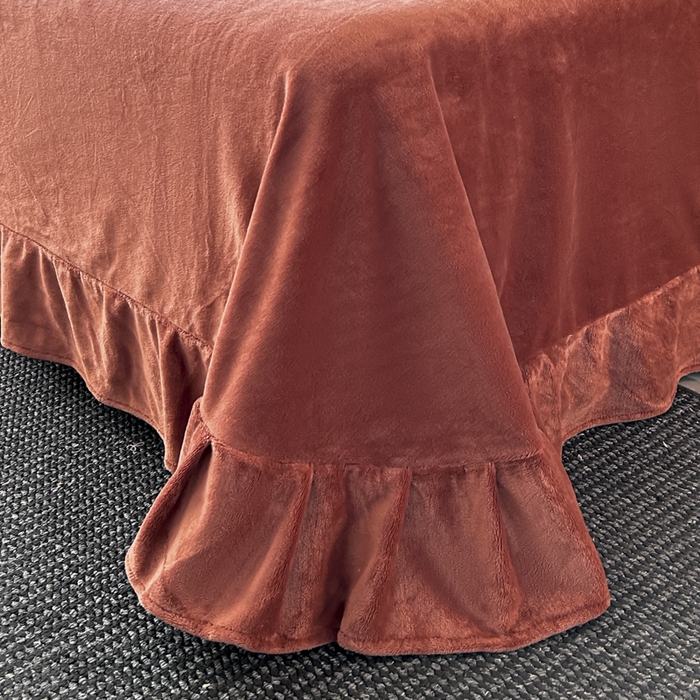 91家纺网 家纺一手货源 找家纺 鸿织源家纺 2025新款230g全消光牛奶绒刺绣四件套 摩卡棕