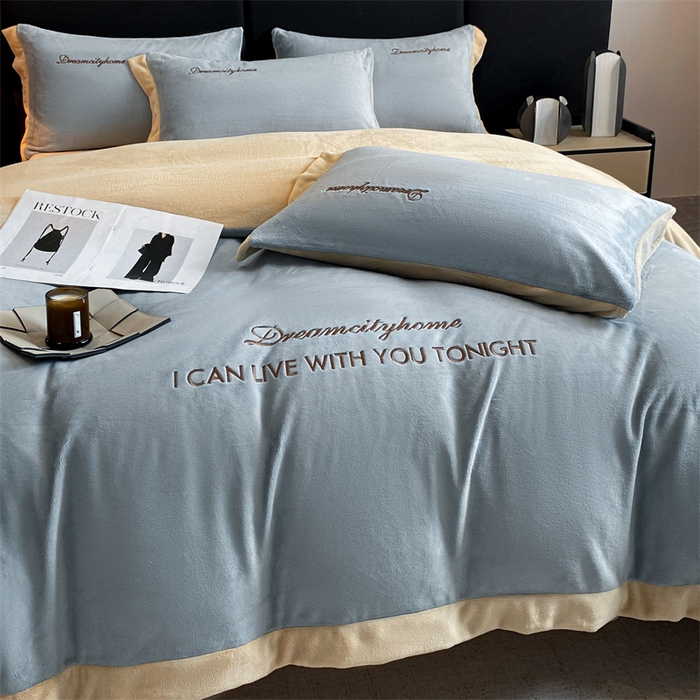 91家纺网 家纺一手货源 找家纺 梦幻之城 2025新款牛奶绒刺绣四件套-安克斯绒B款 安克斯绒-星辰灰+香槟色