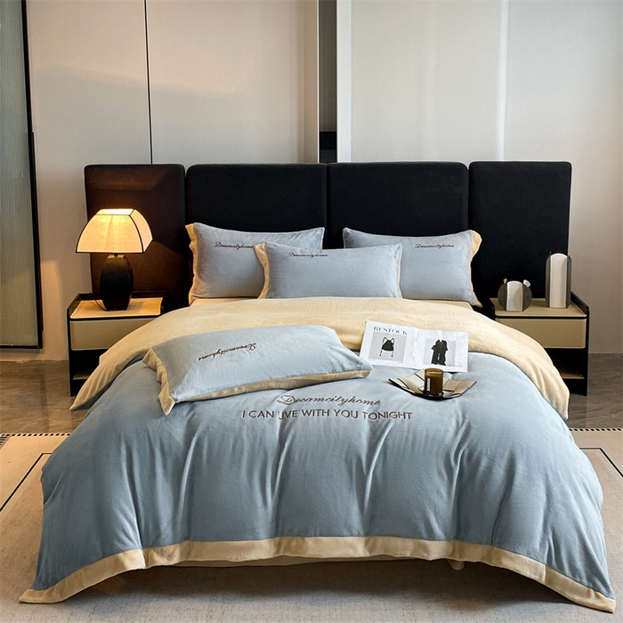 91家纺网 家纺一手货源 找家纺 梦幻之城 2025新款牛奶绒刺绣四件套-安克斯绒B款 安克斯绒-星辰灰+香槟色