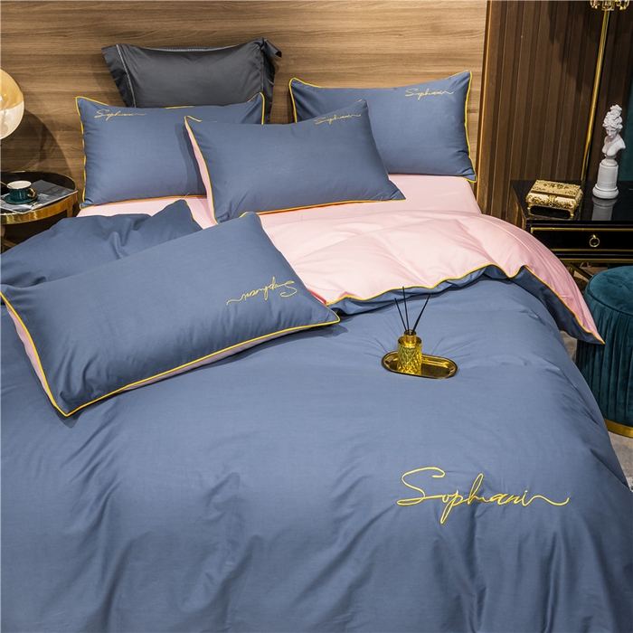 91家纺网 家纺一手货源 找家纺 小叮当家纺仓储工厂店 2025新款(热买家秀不断货)40s贡缎长绒棉纯棉字母款全棉四件套轻奢床上用品 蓝灰配粉玉