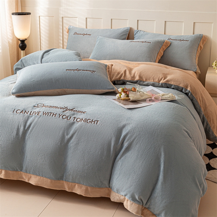 91家纺网 家纺一手货源 找家纺 梦幻之城 2025新款牛奶绒刺绣四件套-安克斯绒C款 安克斯绒-星辰灰+香槟色