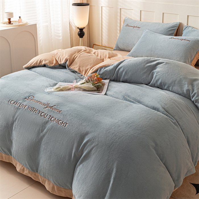 91家纺网 家纺一手货源 找家纺 梦幻之城 2025新款牛奶绒刺绣四件套-安克斯绒C款 安克斯绒-星辰灰+香槟色