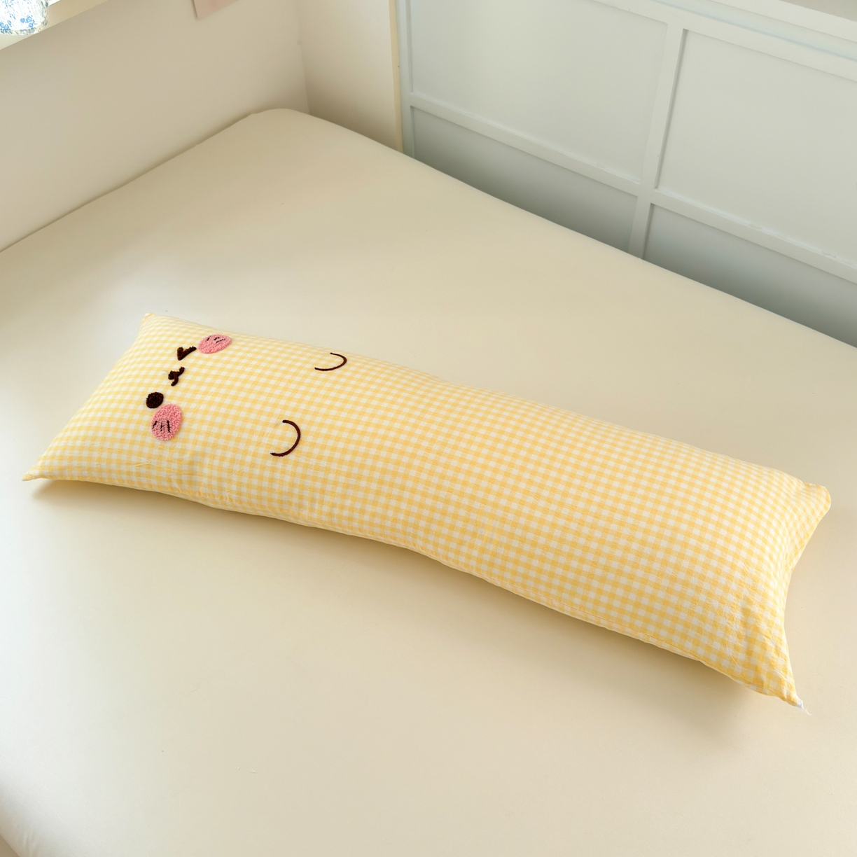 91家纺网 家纺一手货源 找家纺 （总）丽涵家纺 2025新款可爱抱抱喵抱枕侧睡抱枕夹腿靠枕