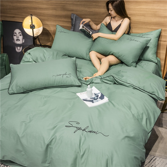 91家纺网 家纺一手货源 找家纺 小叮当家纺仓储工厂店 2025新款(热买家秀不断货)40s贡缎长绒棉纯棉字母款全棉四件套轻奢床上用品 抹茶绿