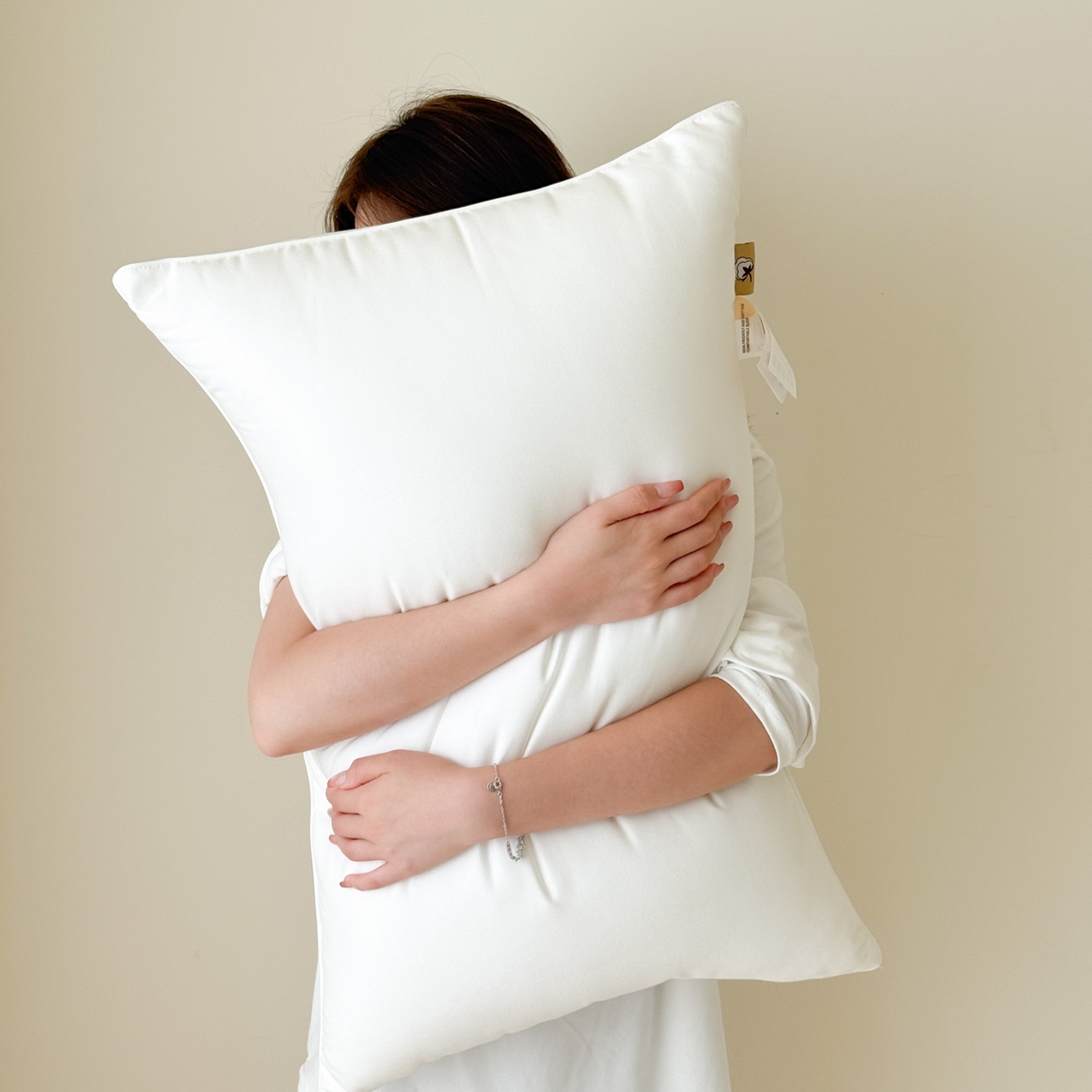 91家纺网 家纺一手货源 找家纺 （总）丽涵家纺 2025新款超柔静音磨绒绵柔单人枕头枕芯