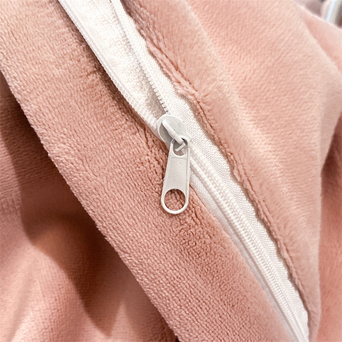 91家纺网 家纺一手货源 找家纺 梦幻之城 2025新款牛奶绒刺绣款四件套-寐羽A款 寐羽-可可粉