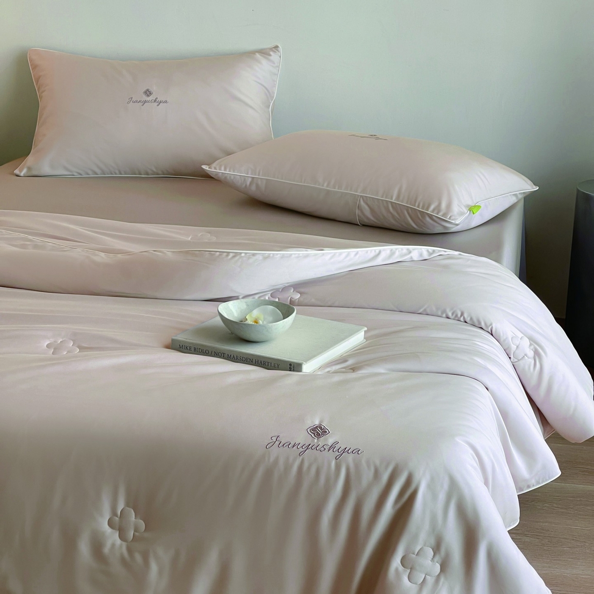 91家纺网 家纺一手货源 找家纺 （总）茧羽世家 2025新款植物羊绒温感被子被芯