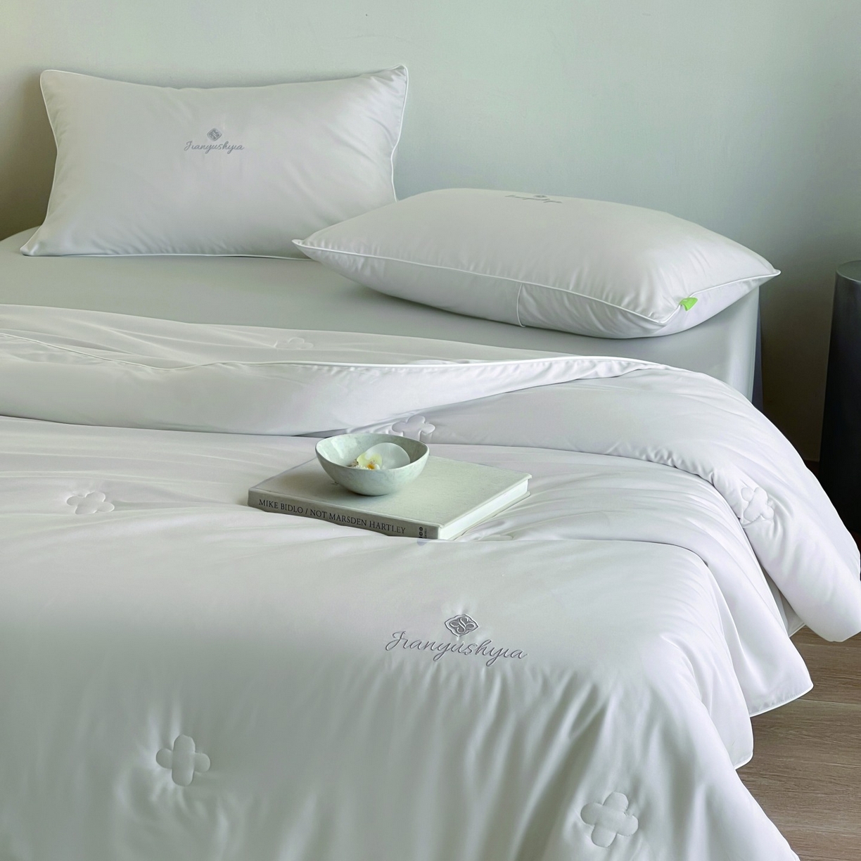 茧羽世家 2025新款植物羊绒温感被子被芯 云絮白