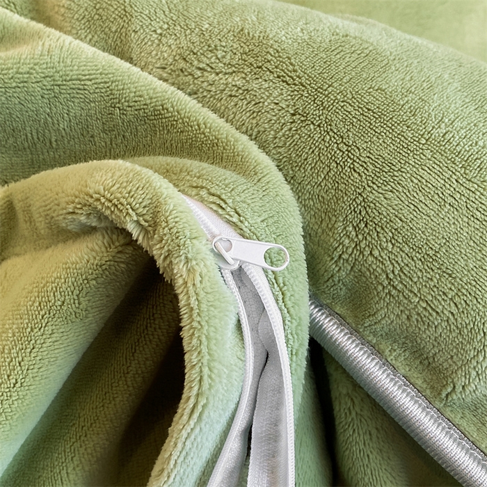 91家纺网 家纺一手货源 找家纺 梦幻之城 2025新款牛奶绒刺绣款四件套-寐羽B款 寐羽-月白绿