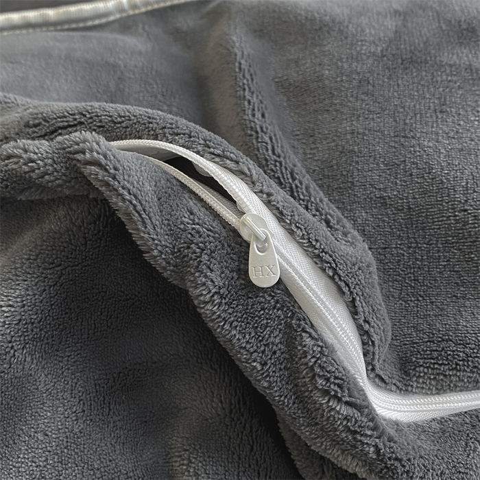 91家纺网 家纺一手货源 找家纺 梦幻之城 2025新款牛奶绒刺绣款四件套-寐羽B款 寐羽-绅士灰