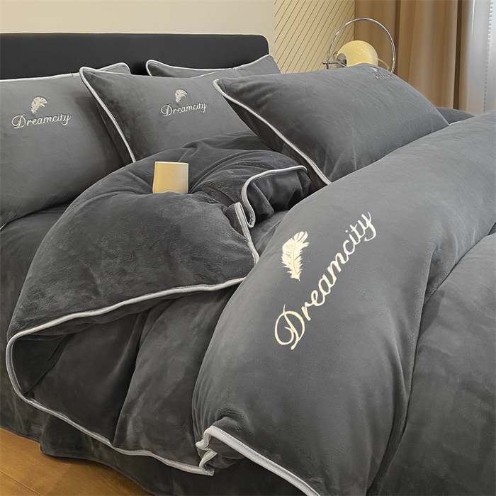 梦幻之城 2025新款牛奶绒刺绣款四件套-寐羽B款 寐羽-绅士灰