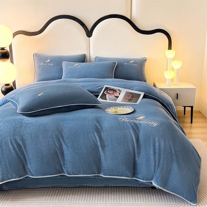 91家纺网 家纺一手货源 找家纺 （总）梦幻之城 2025新款牛奶绒刺绣款四件套-寐羽C款