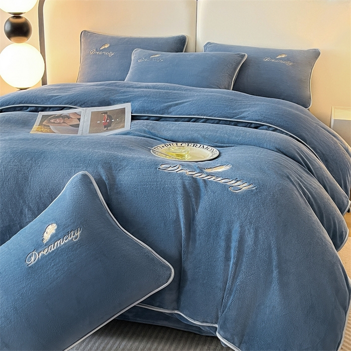 91家纺网 家纺一手货源 找家纺 （总）梦幻之城 2025新款牛奶绒刺绣款四件套-寐羽C款