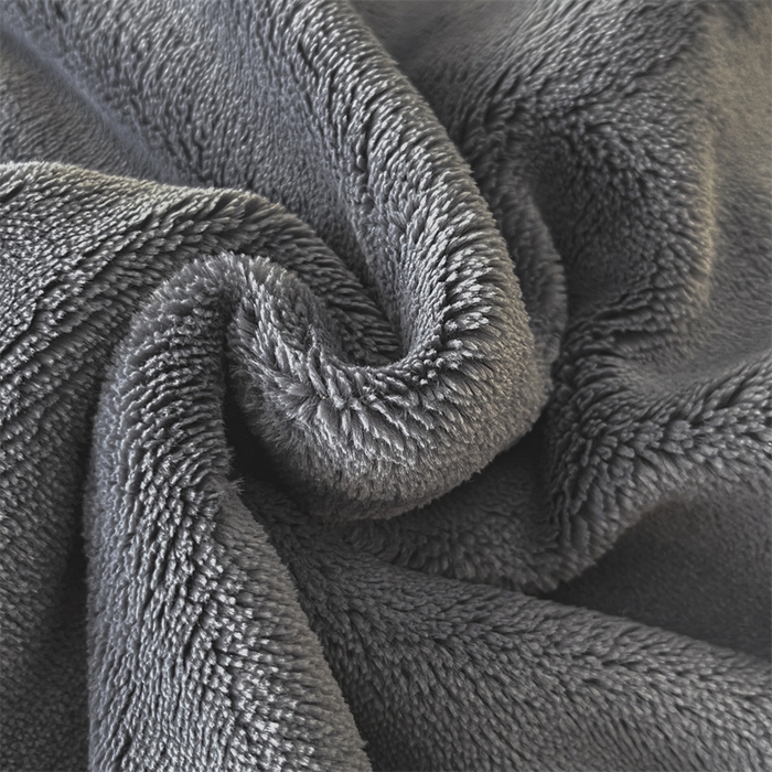 91家纺网 家纺一手货源 找家纺 梦幻之城 2025新款牛奶绒刺绣款四件套-寐羽C款 寐羽-绅士灰