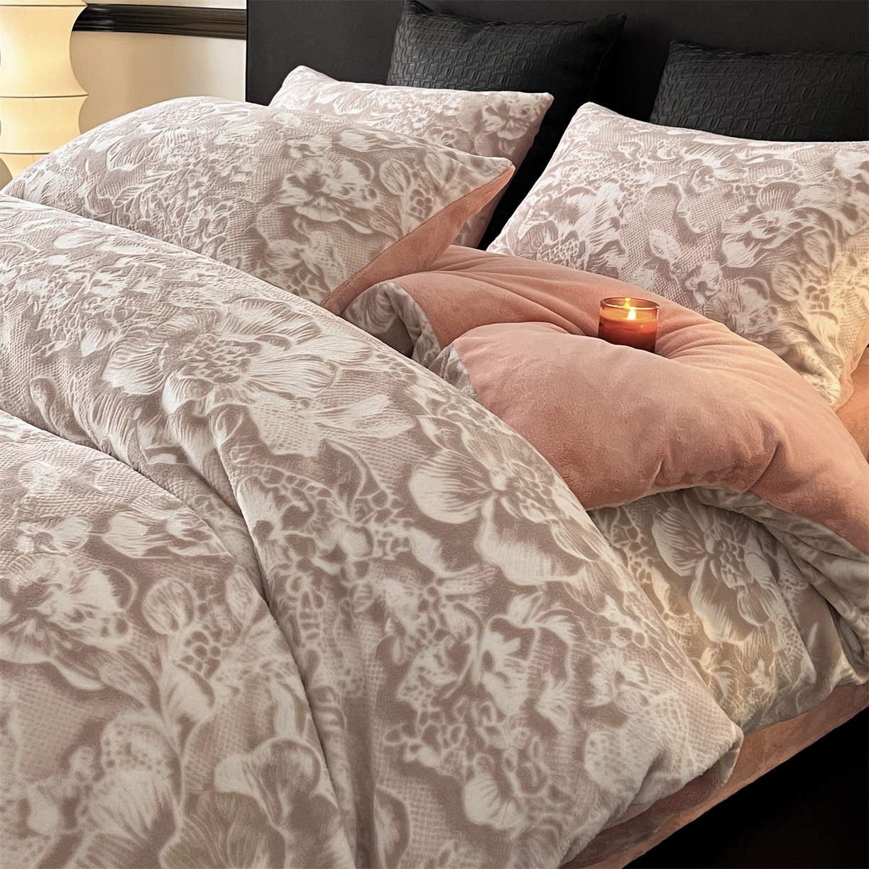 （总）梦幻之城 2025新款雕花牛奶绒系列四件套-丽娜