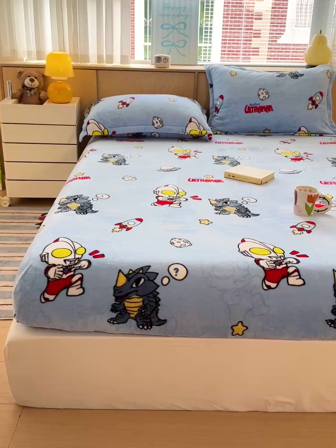 91家纺网 家纺一手货源 找家纺 （总）名兮-2025经典奥特曼-三丽鸥高克重印花牛奶绒床笠