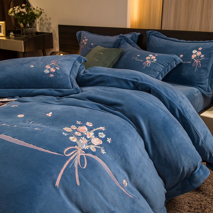 91家纺网 家纺一手货源 找家纺 （总）绒博士 2025新款220g高克重博士绒秋冬保暖四件套--倾城之恋