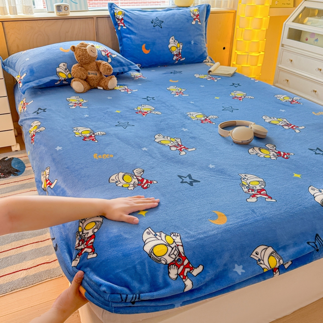 91家纺网 家纺一手货源 找家纺 （总）名兮-2025经典奥特曼-三丽鸥高克重印花牛奶绒床笠