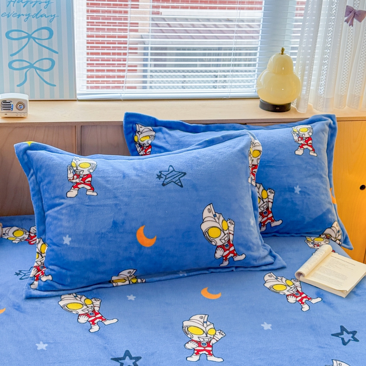 91家纺网 家纺一手货源 找家纺 （总）名兮-2025经典奥特曼-三丽鸥高克重印花牛奶绒床笠