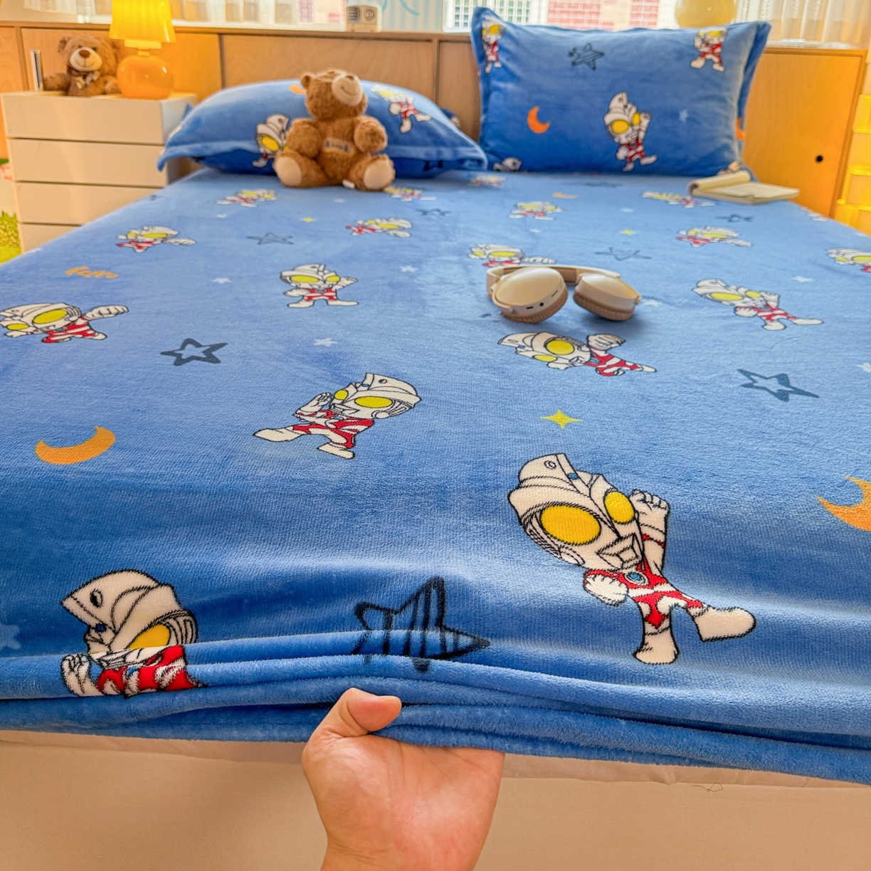 91家纺网 家纺一手货源 找家纺 （总）名兮-2025经典奥特曼-三丽鸥高克重印花牛奶绒床笠