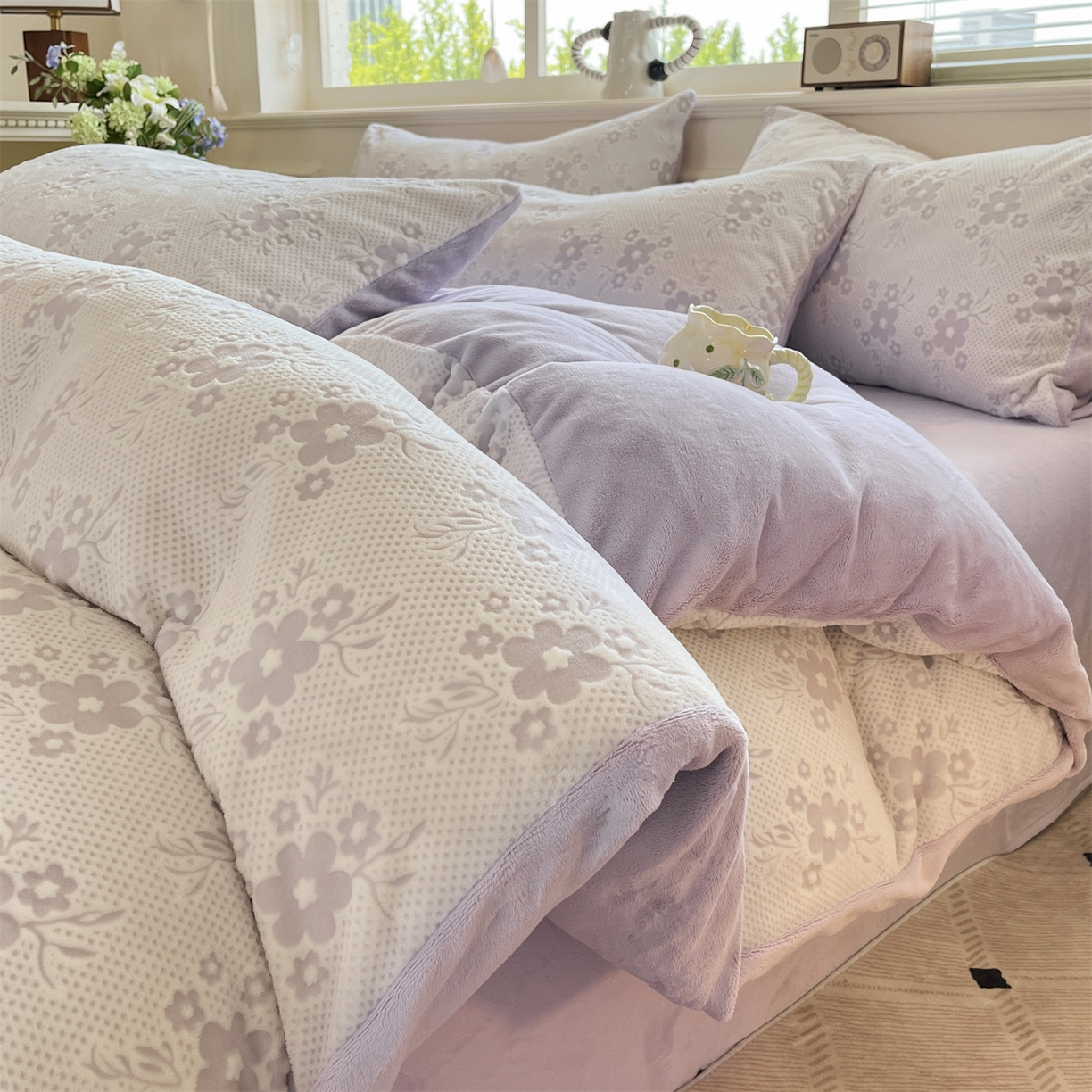 91家纺网 家纺一手货源 找家纺 （总）梦幻之城 2025新款雕花绒牛奶绒系列四件套-花琦